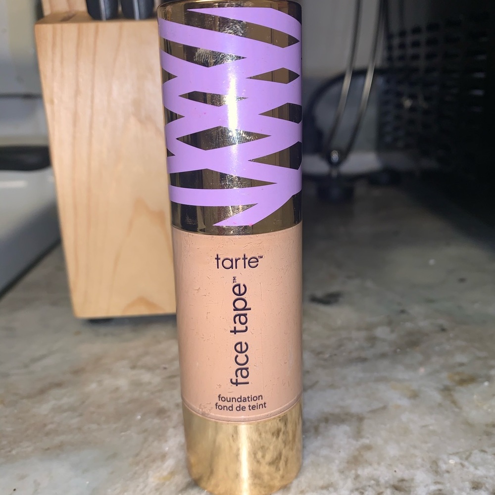 Tarte Face Tape Foundation